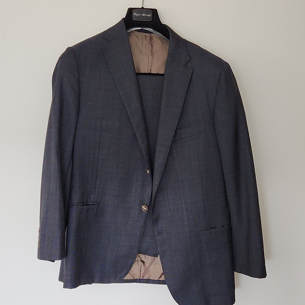 Suit - image 1